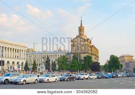 Kiev, Ukraine - May 31, 2019: Traffic Jam On A Road On Khreschatyk Street - The Main Street Of Kiev.
