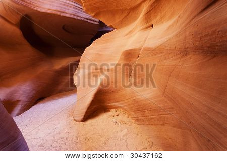 Lower Antelope Canyon