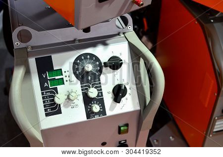 Inverter Welding Mig Machine. Equipment For Welding Metals In A Protective Inert Gas Environment. -