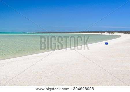 Esky On The Beautiful Snow-white Shell Beach Made Up Of Millions Of Tiny Shells - Denham, Wa, Austra
