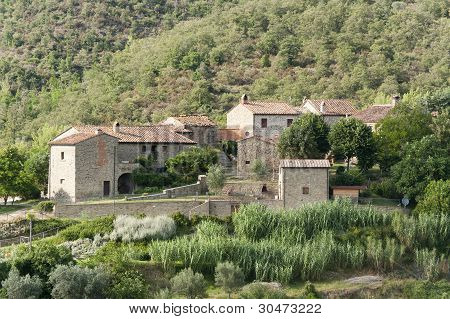 Antica fattoria In Toscana