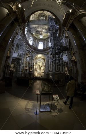 Vienna Churh w powierzchni pierścienia