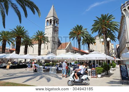 Trogir, Croatia - September 11, 2012: Tourists Visit Old Town In Trogir, Croatia. Trogir, As A Unesc