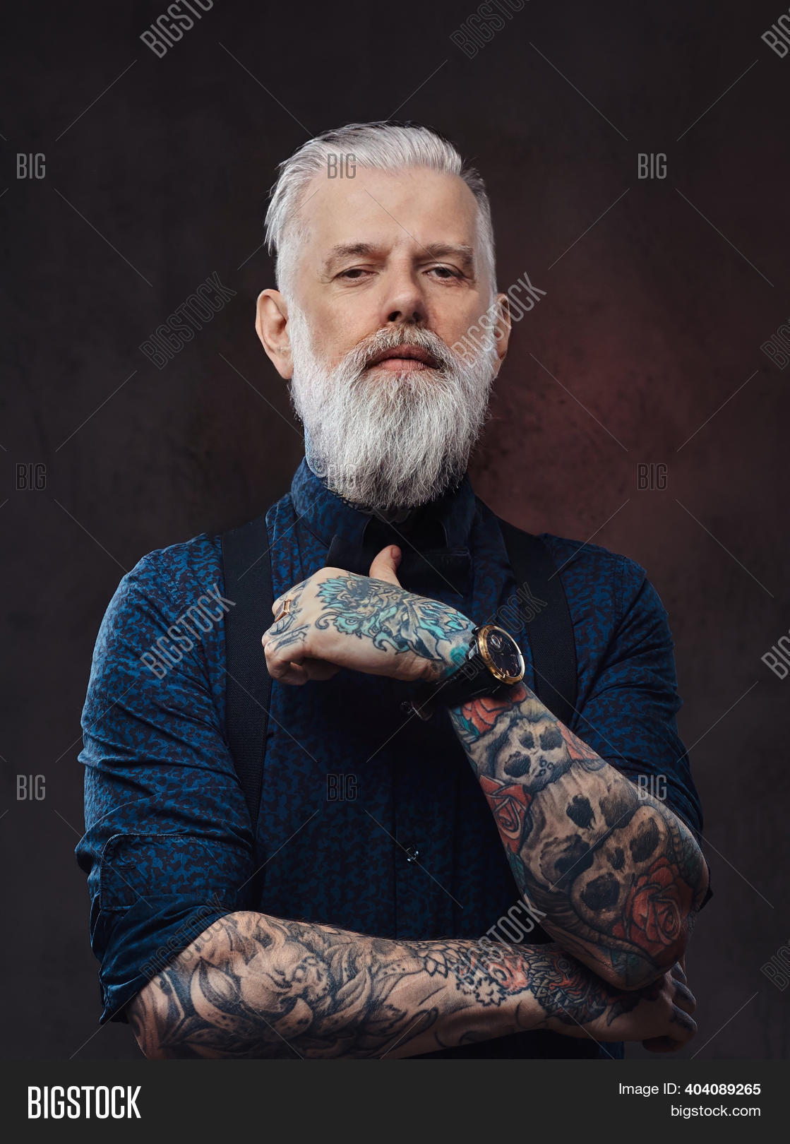 Aggregate more than 70 beards and tattoos in.eteachers