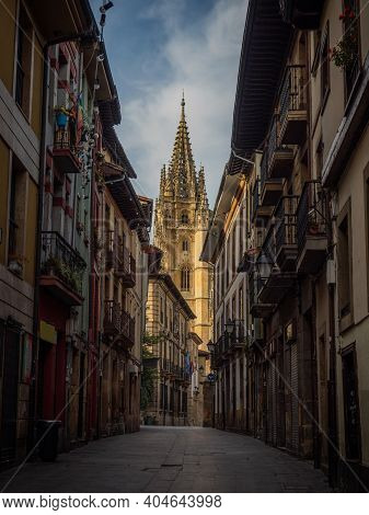 Panorama View Of San Salvador Church Cathedral Street Alley Lane House Building Facade Exterior Ovie