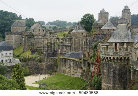 Fougeres