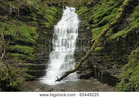 Water-Break-Its-Neck waterfall