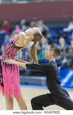 Minsk-belarus, February, 9: Unidentified Dance Couple Performs Youth-2 Latin-american Program On Ogn