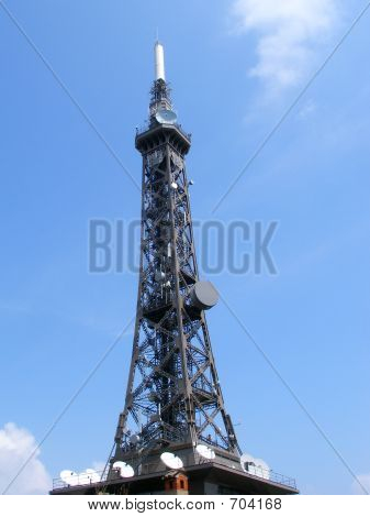 เครื่องส่งสัญญาณ