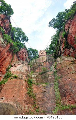 arge buddha statue in Leshan, Sichuan, China (it is carved out of mountain and 71 meter tall)