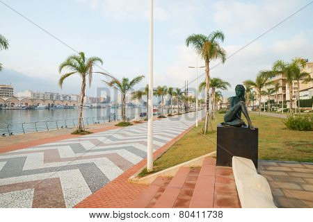 Gandia Port Promenade