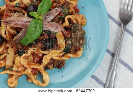 Fettuccine puttanesca.
