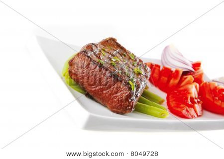 Carne de vaca en blanco