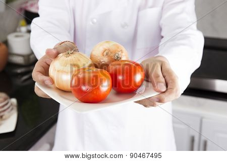 Chef Presented Onion And Tomato