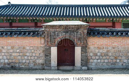 Wall Pattern And Art Taken In The  Gyeongbokgung Palace In Seoul South Korea.