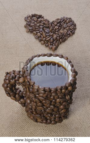 cup in the kofenykh grains