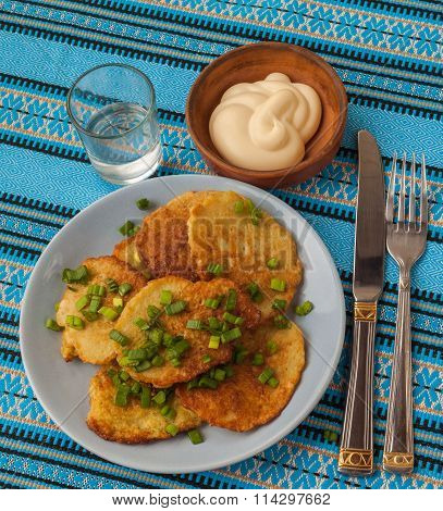 Traditional Ukrainian Homemade Potato Pancakes (draniks)