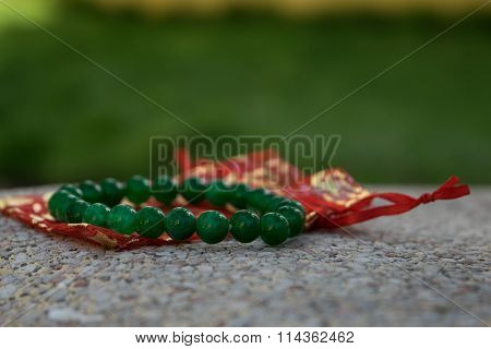 round jade bracelet