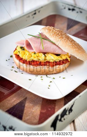 Scrambled Egg In Bun