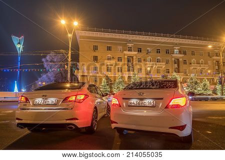 ROSTOV-ON-DON, RUSSIA- CIRCA DECEMBER 2016: Back view of Hyundai i40 and Hyundai Solaris outside on winter day