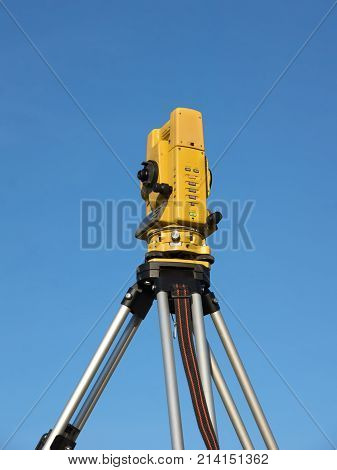 Total Station