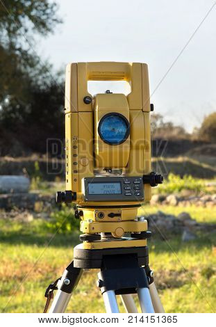 Total Station