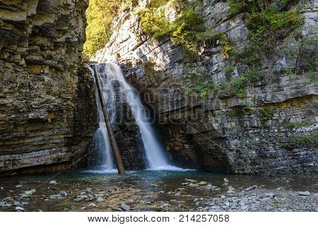 Bukhtivetskyi Waterfall In Bukove On The Bukhtovets River. Ivano-frankivska ..oblast, Ukraine.