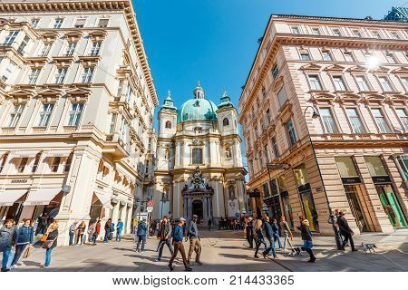 Vienna, Austria, October 15, 2016: Tourists On Graben Street, One Of The Most Famous Streets Of Vien