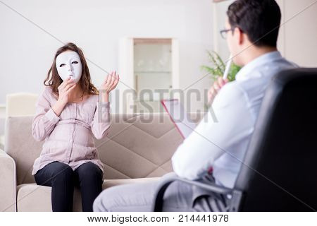 Pregnant woman visiting psychologist doctor