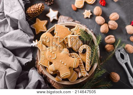 Gingerbread cookies on a gray background. Christmas cookies. Ginger men