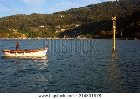 Fisherman's Boat in front of Palmaria Island