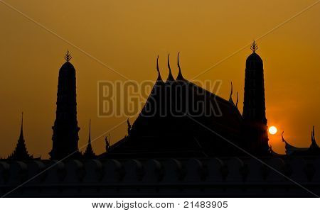 Silhuet af Wat Phra Kaew