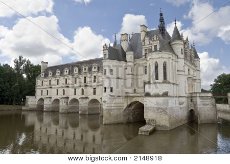 샤 또 반듯한, 프랑스