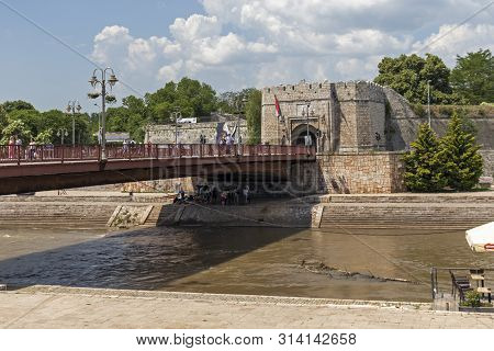 Nis, Serbia - June 15, 2019:  Outside View Of Stambol (istanbul) Gate At Fortress And  In City Of Ni