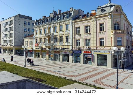 Shumen, Bulgaria - April 10, 2017: Central Pedestrian Street Bul. Slavyanski In City Of Shumen, Bulg