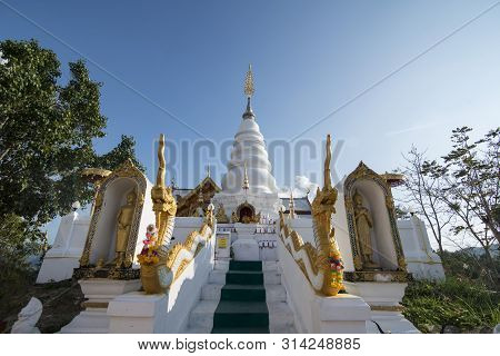 Thailand Phrae Wat Phra That Doi Leng Temple