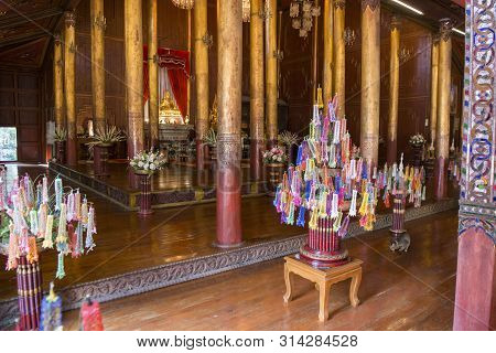 Thailand Phrae Wat Jom Sawan