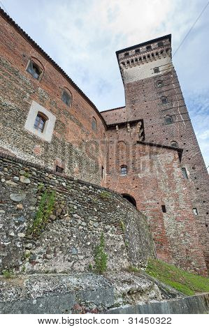 Castello di Rovasenda (vercelli, Italia)