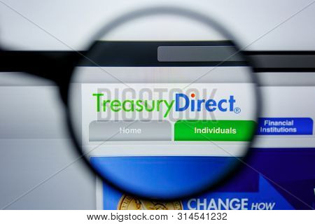 Los Angeles, California, Usa - 29 Jule 2019: Illustrative Editorial Of Treasurydirect.gov Website Ho