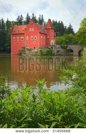 O estado vermelho Chateau Cervena Lhota