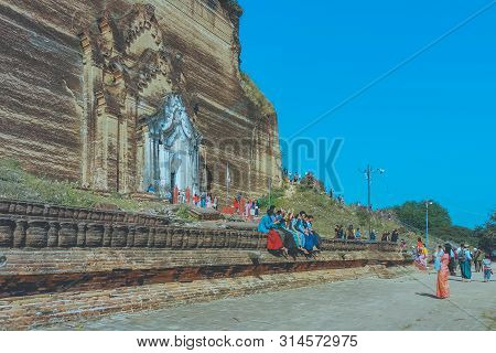 Mingun-myanmar, January 20, 2019 : Unidentified Tourists Come To Visit And Take Photographys At The