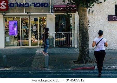 Tel Aviv Israel July 29, 2019 View Of Unknowns Israeli People Walking On Dizengoff Street At Tel Avi