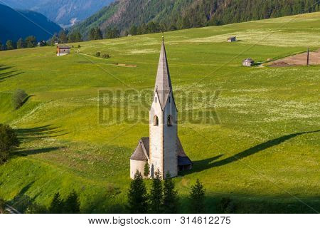 Old church in Kails am Grosglockner