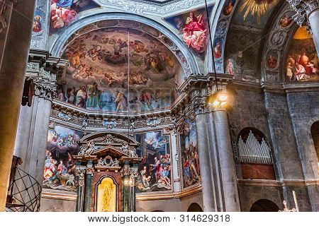 Basilica San Fedele, Como, Italy