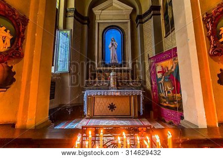 Basilica San Fedele, Como, Italy