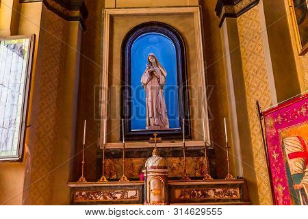 Basilica San Fedele, Como, Italy