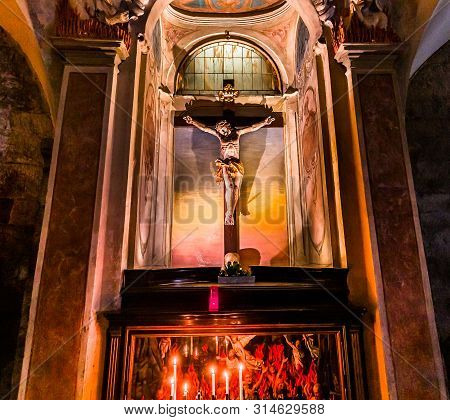 Basilica San Fedele, Como, Italy