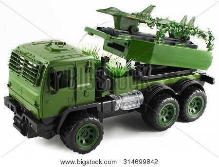 Army Green Military Toy Vehicle Fighters Board. Launcher Fighter Military Truck Toy Military Launche