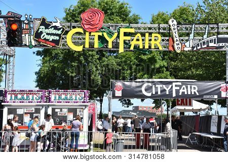 Portland, Or - Jun 8: City Fair At Tom Mccall Waterfront Park In Portland, Oregon, During The Portla