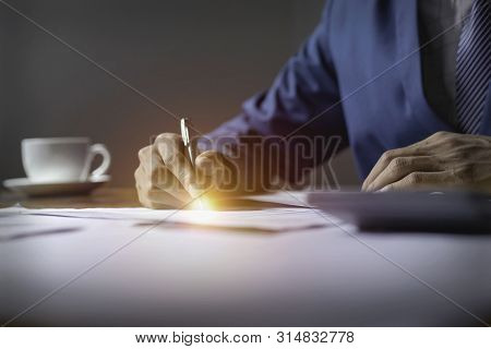 A New Generation Of Businessmen Who Are Working